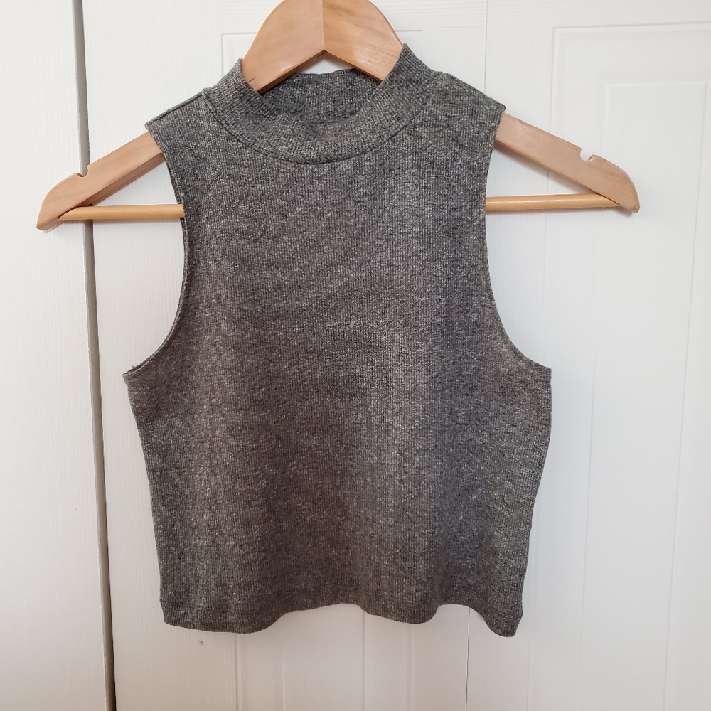 H&M Mock Neck Grey Crop Top